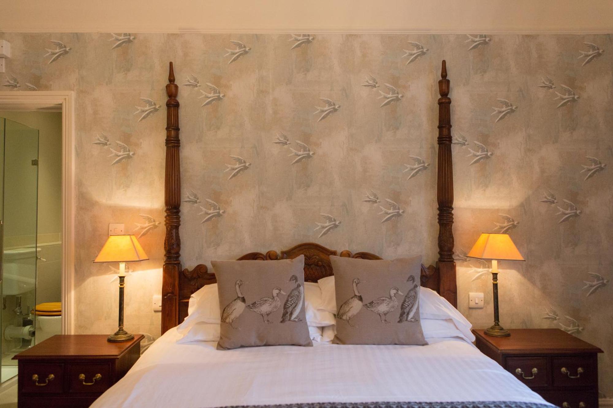 The King'S Head Hotel Winchester Room photo